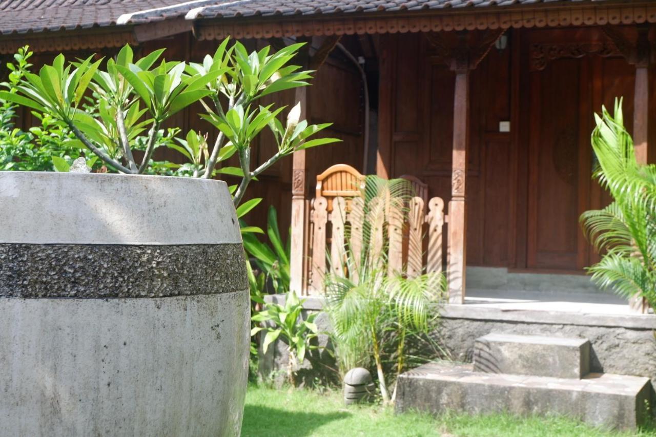 ホテル Satria House Amed エクステリア 写真